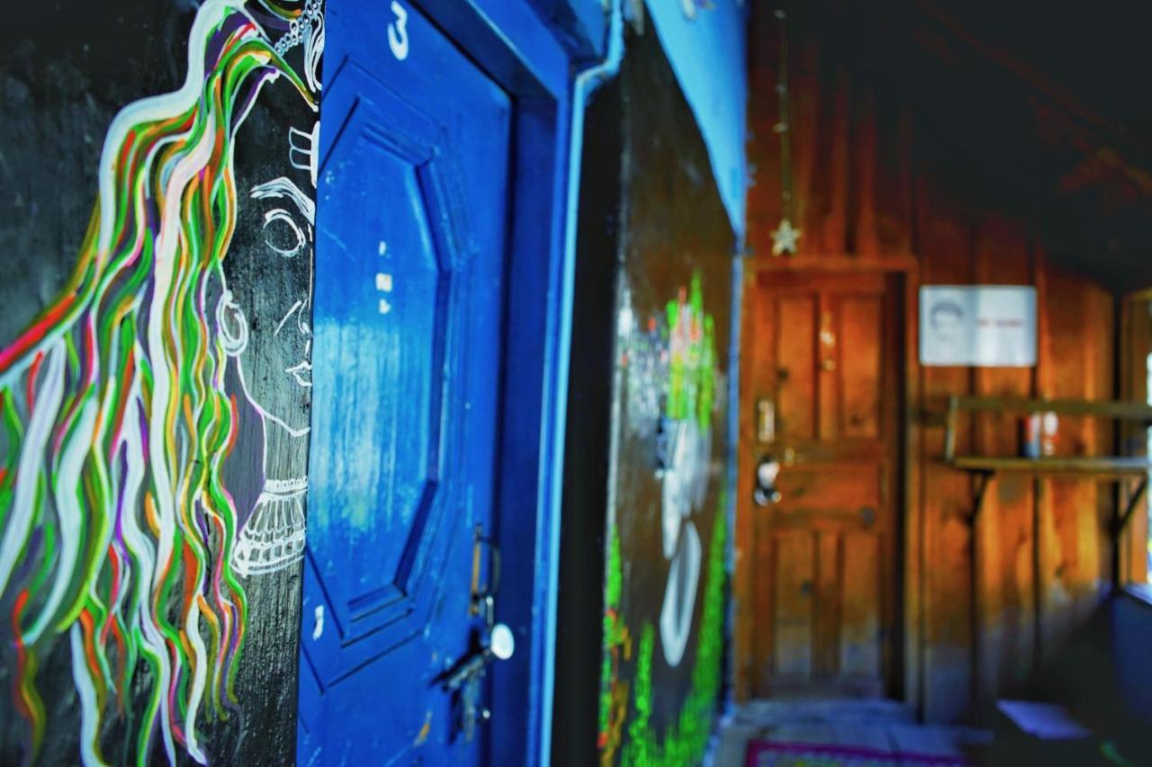 Memoir Homestay Kasol Exterior foto