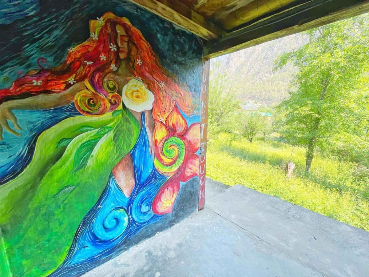 Memoir Homestay Kasol Exterior foto