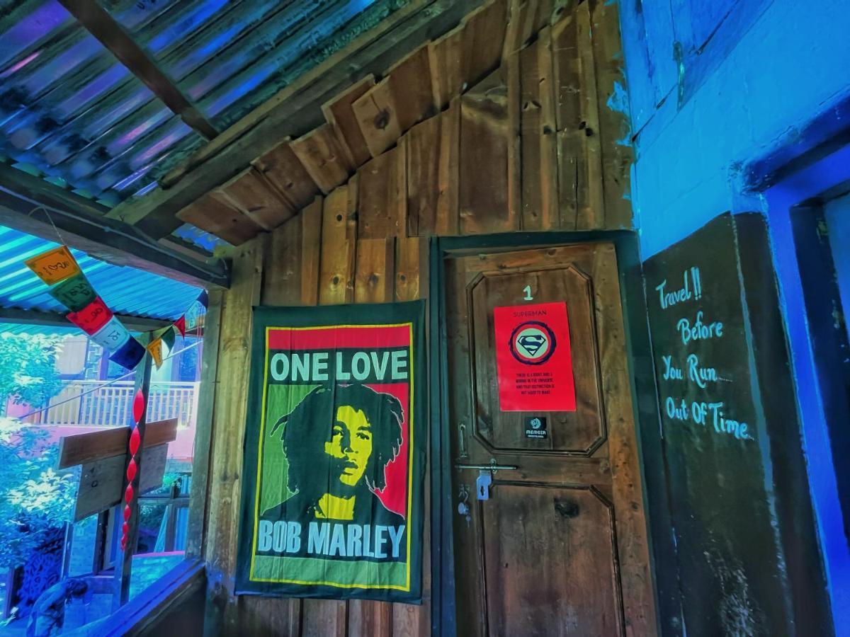 Memoir Homestay Kasol Exterior foto