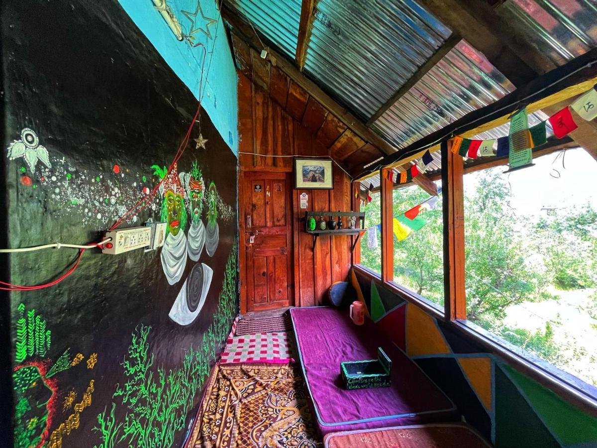 Memoir Homestay Kasol Exterior foto