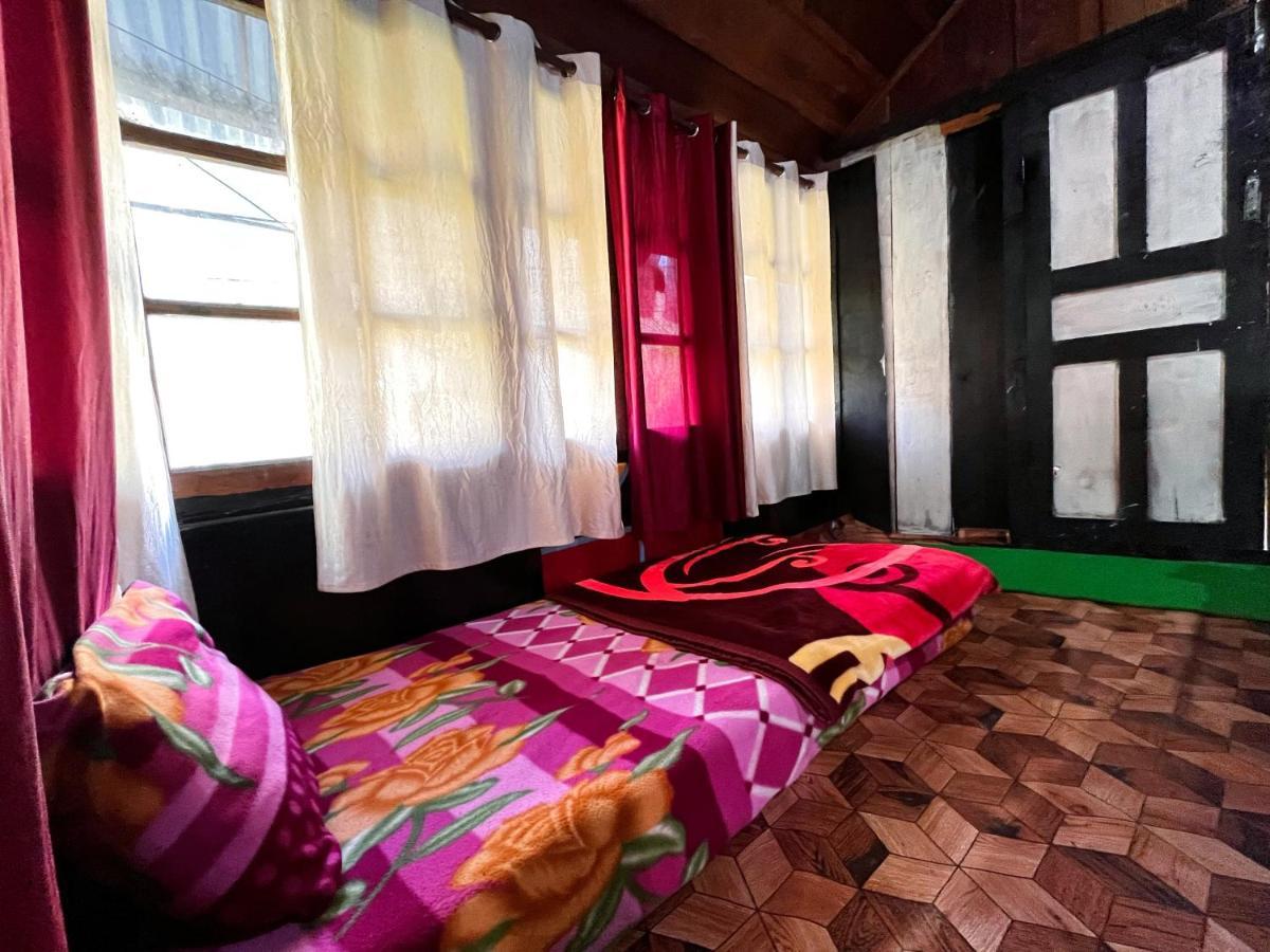 Memoir Homestay Kasol Exterior foto
