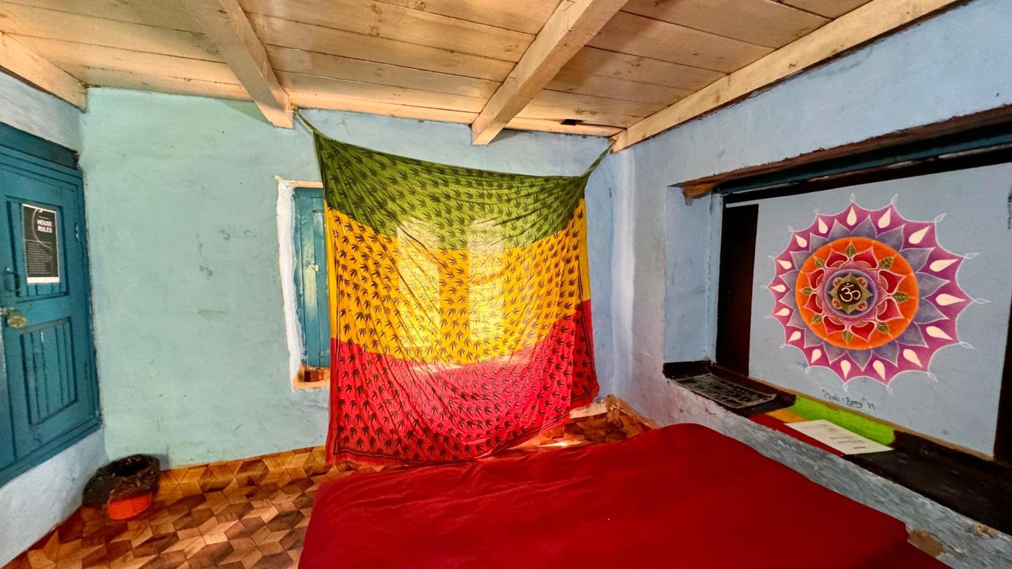 Memoir Homestay Kasol Exterior foto