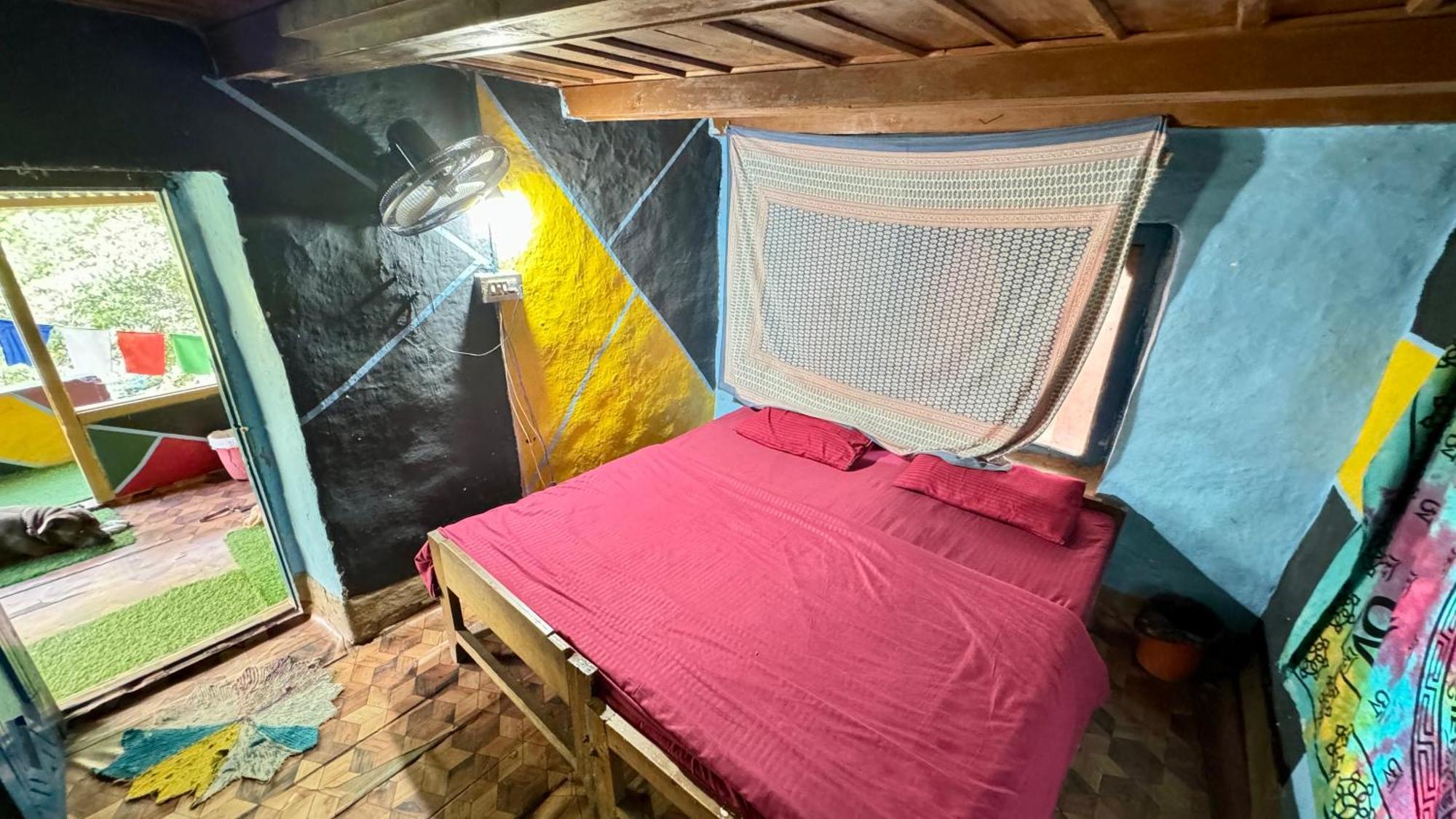 Memoir Homestay Kasol Exterior foto